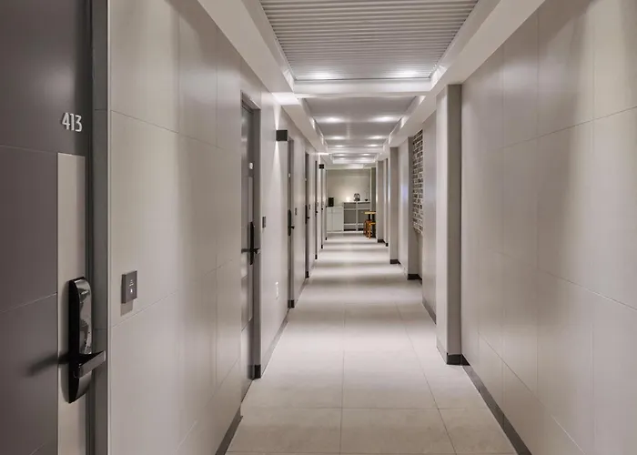 Unit M Hostel